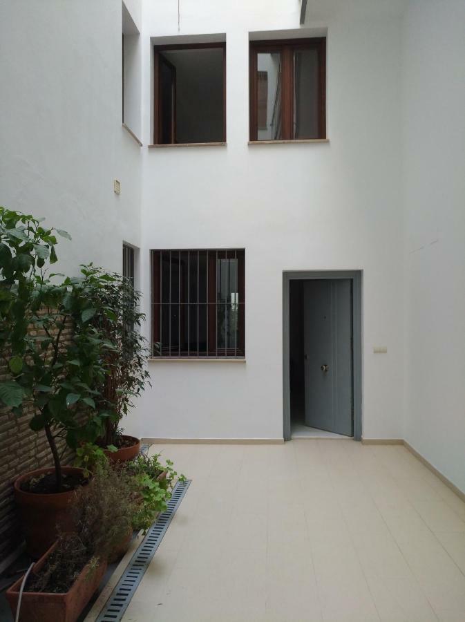 Rentalsevilla Espacioso Duplex En La Puerta Real Seville Exterior photo