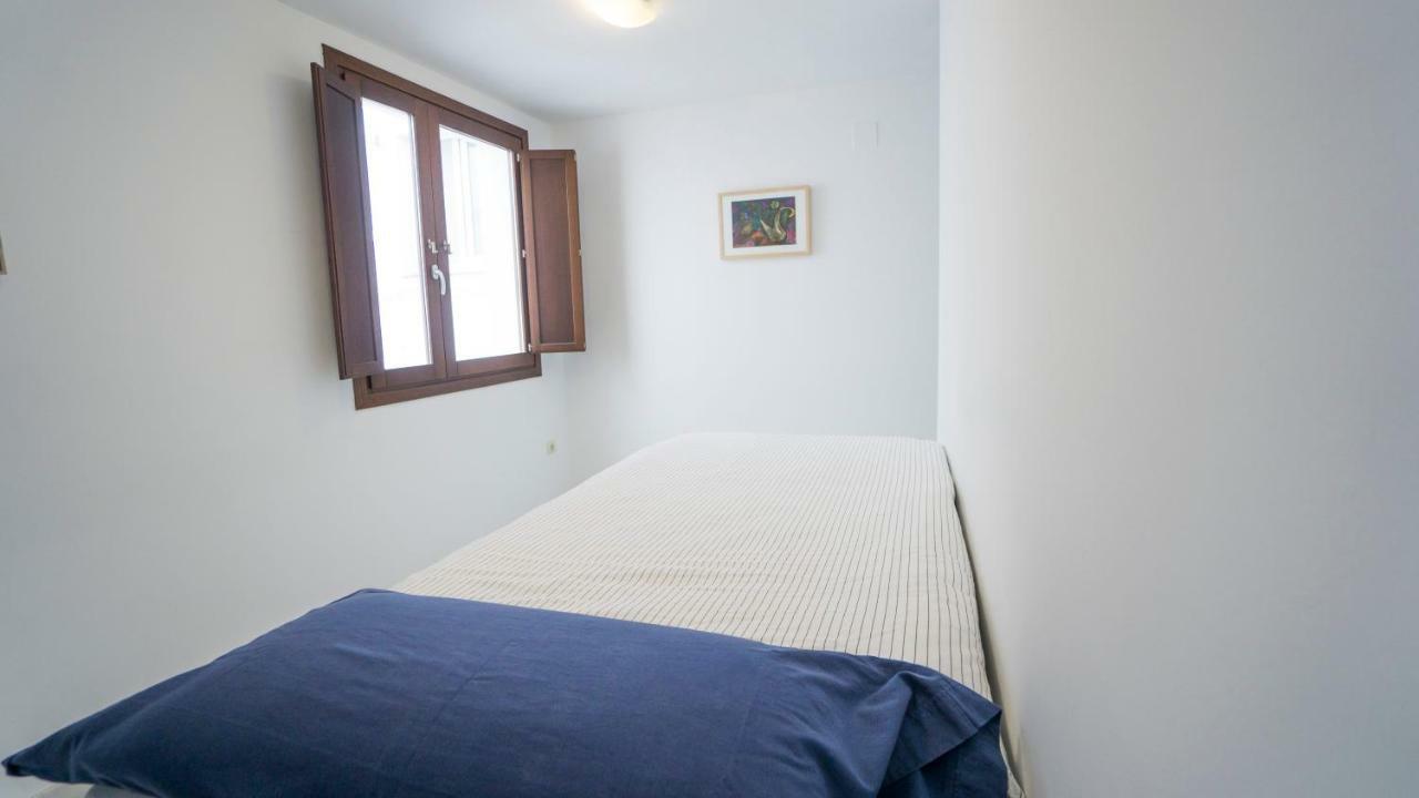 Rentalsevilla Espacioso Duplex En La Puerta Real Seville Exterior photo